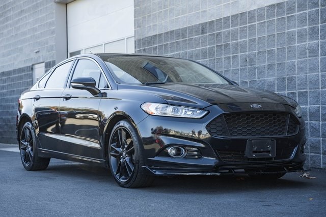 Used 2013 Ford Fusion Titanium with VIN 3FA6P0D94DR123116 for sale in King George, VA