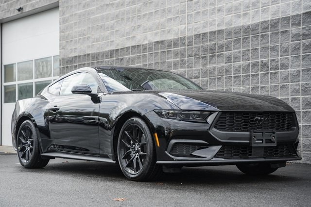 2026 Ford Mustang EcoBoost Premium's photo