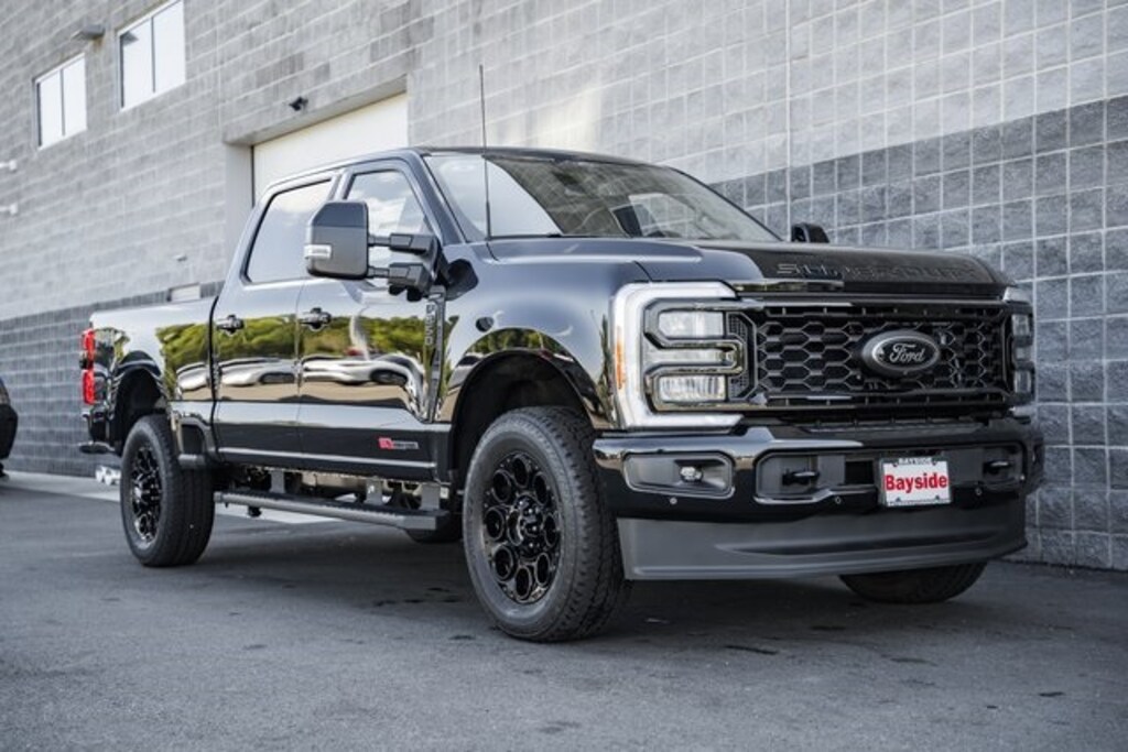 New 2026 Ford F-250 Lariat Truck Crew Cab