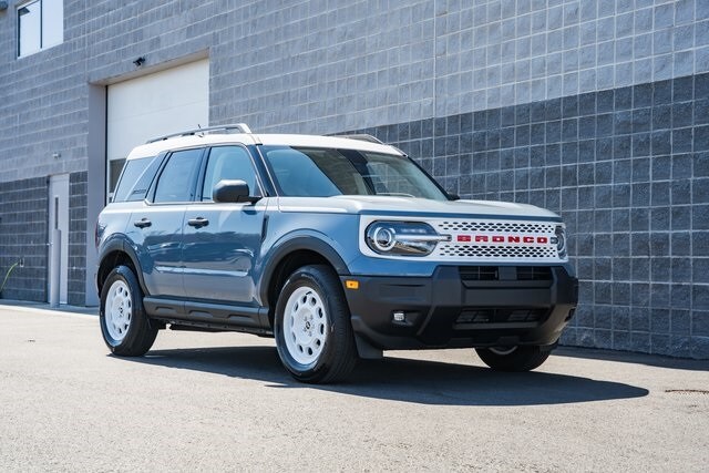 2025 Ford Bronco Sport Heritage photo 2