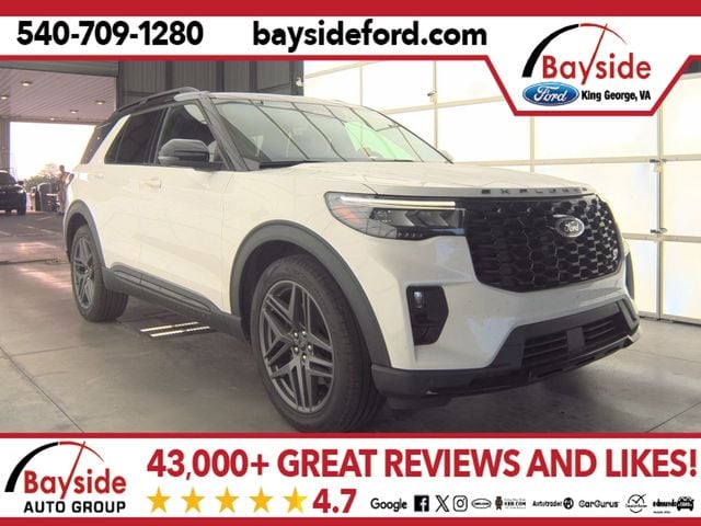 2025 Ford Explorer's photo