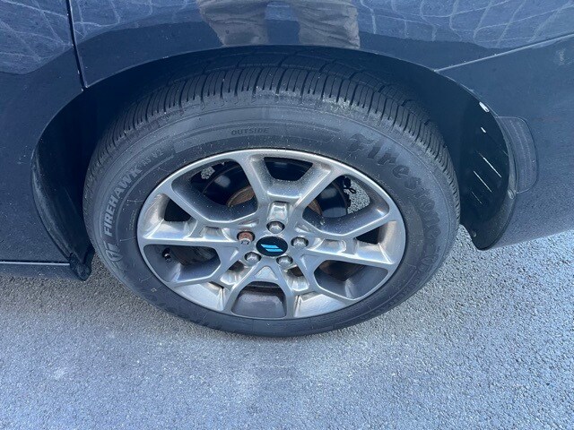 2016 Dodge Charger SXT photo 4