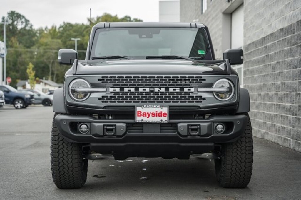New 2025 Ford Bronco Badlands SUV