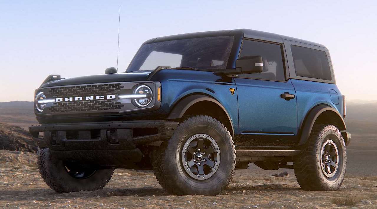 2021 Ford Bronco in Antimatter Blue