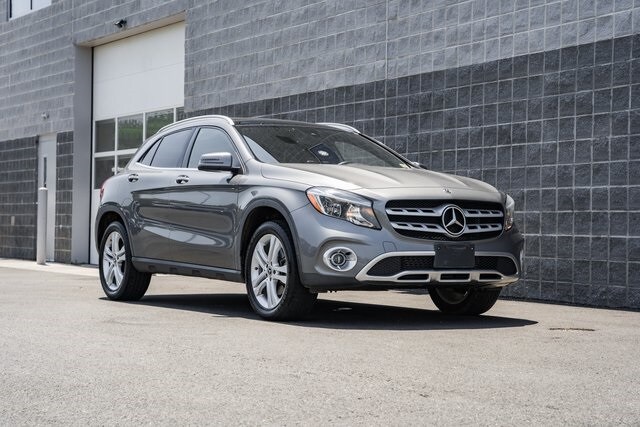 2019 Mercedes Benz GLA 250 photo 2