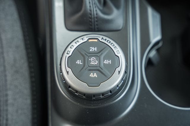 2026 Ford Bronco 2-Door Base - Photo 36