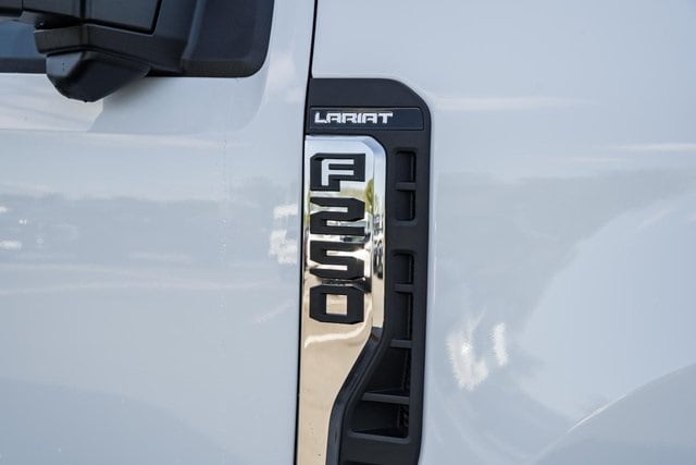2026 Ford F-250 Lariat photo 10
