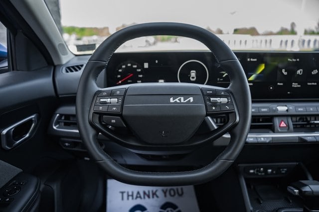2025 Kia K4 EX photo 24