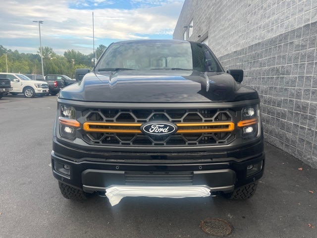 2025 Ford F-150 Tremor photo 2