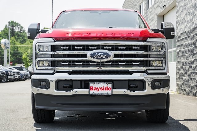 2025 Ford F-250 Lariat photo 3