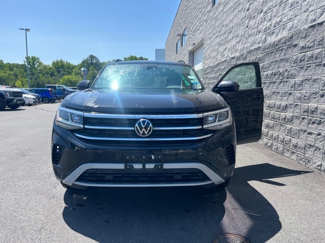 Used 2021 Volkswagen Atlas SE w/Tech with VIN 1V2JR2CA5MC555054 for sale in King George, VA