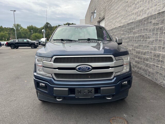 2018 Ford F-150 Platinum photo 2