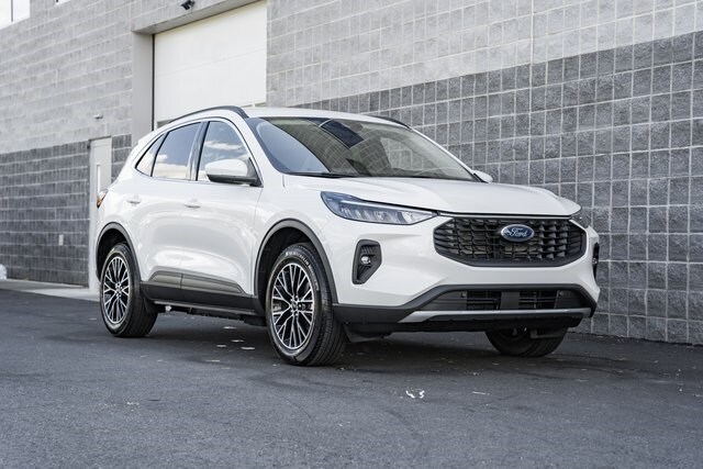 2025 Ford Escape Base photo 2