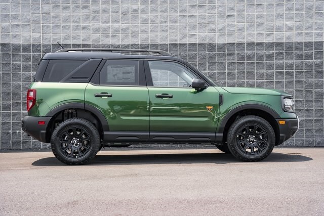 2025 Ford Bronco Sport Badlands photo 3