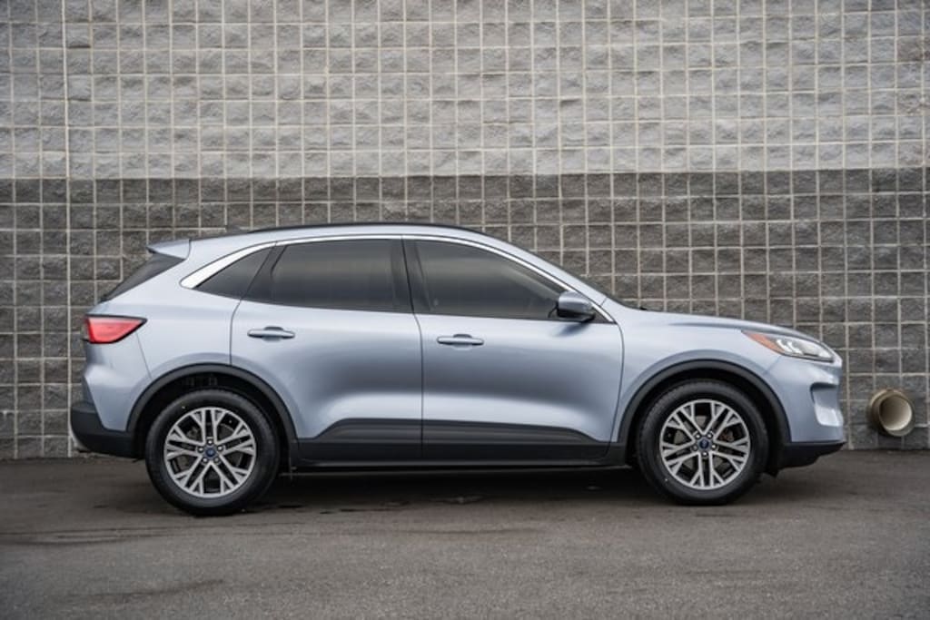 Used 2022 Ford Escape SEL SUV