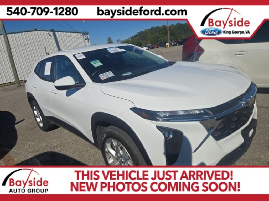 Used 2024 Chevrolet Trax LS SUV