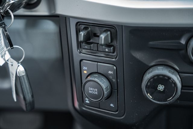 2026 Ford F-350 Super Duty XL - Photo 34