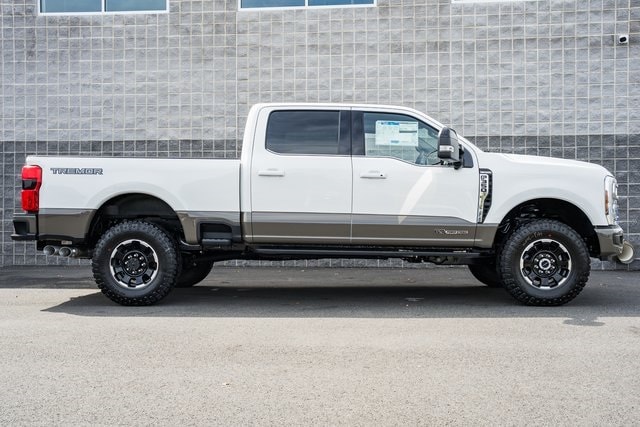 2026 Ford F-350 King Ranch photo 4