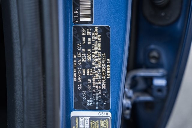 2025 Kia K4 EX photo 33