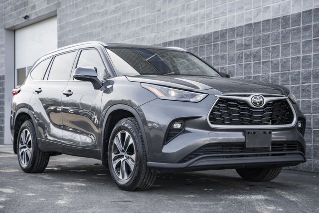 2022 Toyota Highlander SUV 