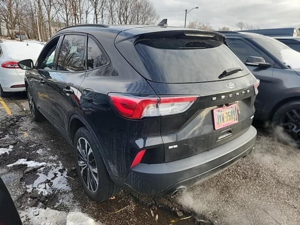 Used 2022 Ford Escape SE SUV