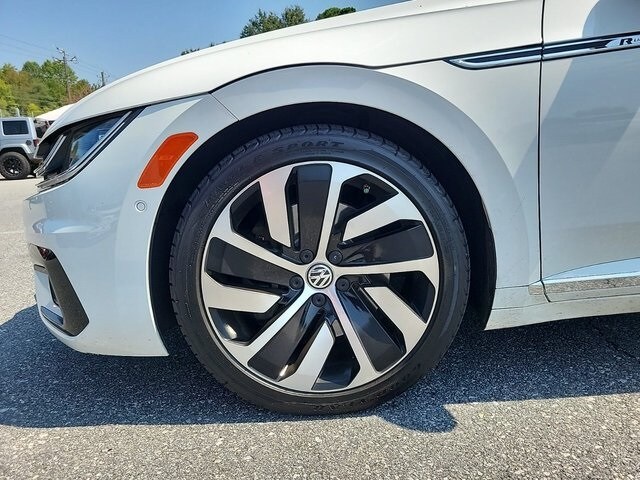2019 Volkswagen Arteon SEL Premium R-Line photo 3