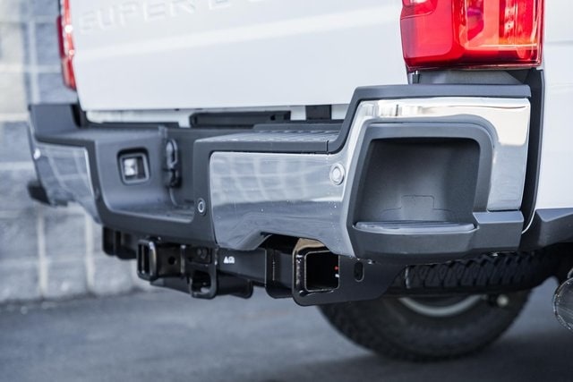 2026 Ford F-250 Lariat photo 6