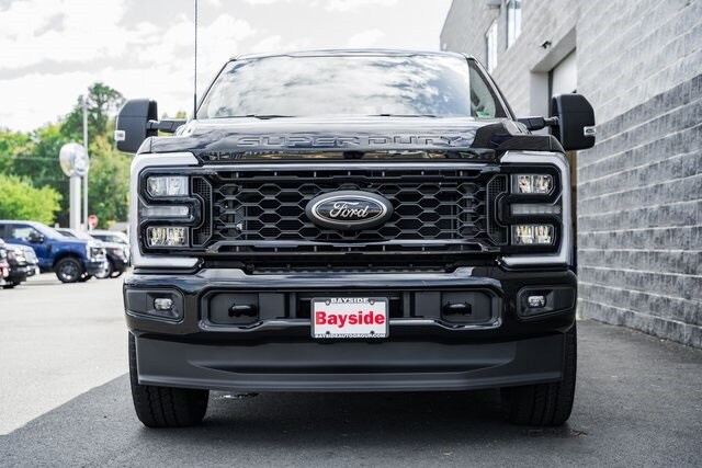 2026 Ford F-350 XLT photo 2