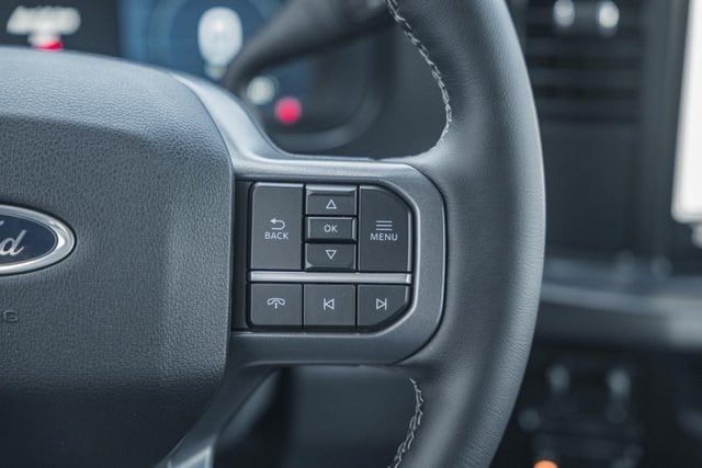 2026 Ford F-250 Lariat photo 24