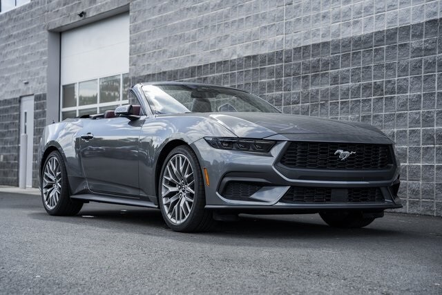 2025 Ford Mustang EcoBoost Premium Convertible photo 2