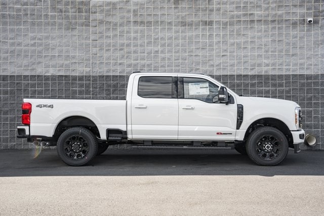 2026 Ford F-250 Lariat photo 4