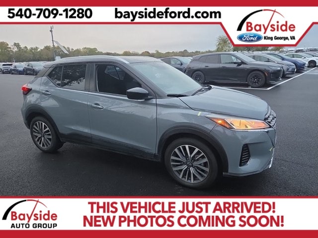 2024 Nissan Kicks SV's photo