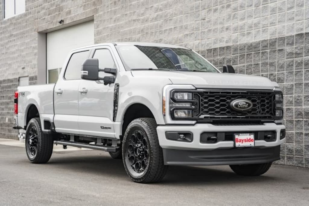 New 2026 Ford F-250 XLT Truck Crew Cab