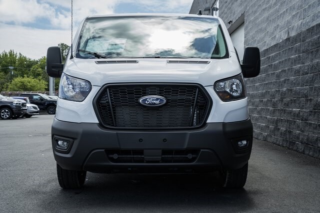 2025 Ford Transit Cargo Van photo 3