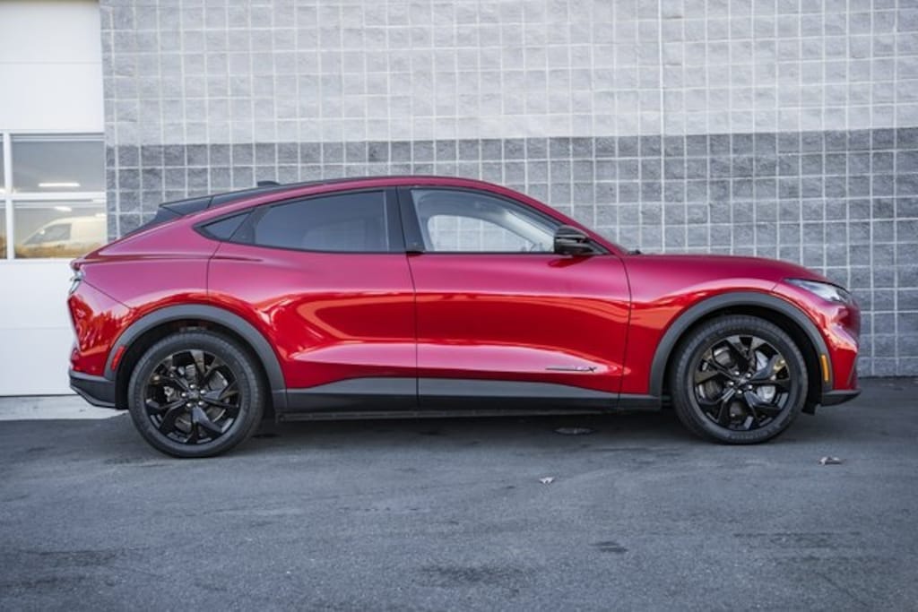 Used 2024 Ford Mustang Mach-E Select SUV