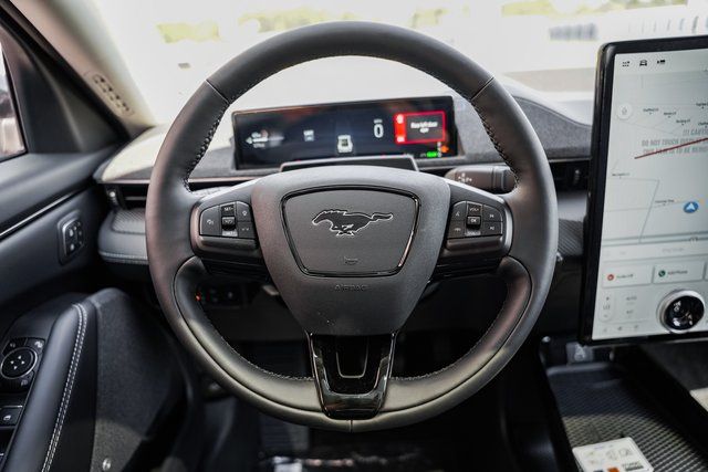 2025 Ford Mustang Mach-E Premium - Photo 33