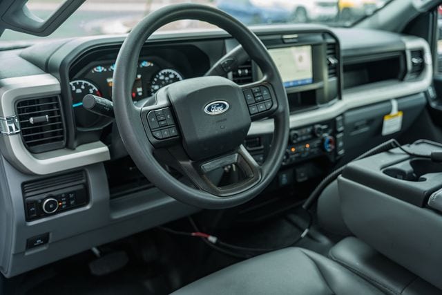 2026 Ford F-250 Super Duty XL - Photo 33
