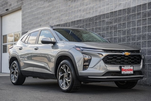 2025 Chevrolet Trax LT's photo