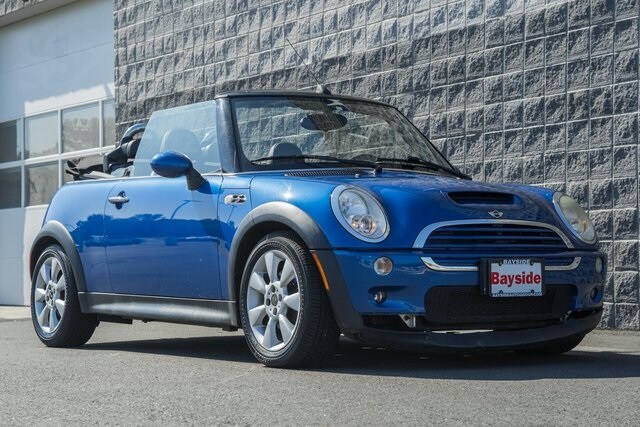 2006 Mini Cooper Base Convertible photo 2