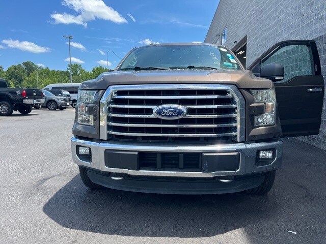 2016 Ford F-150 XLT photo 2