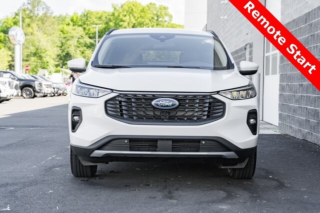 2025 Ford Escape Base photo 4