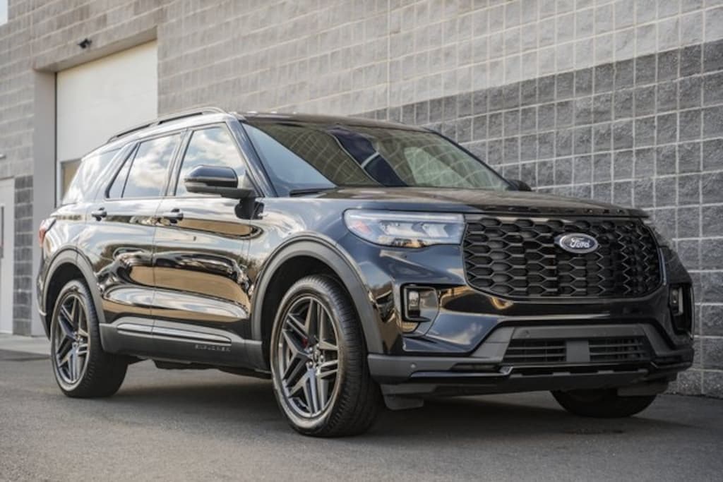 New 2025 Ford Explorer ST-Line SUV