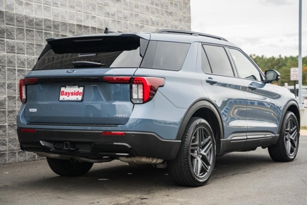 Used 2025 Ford Explorer ST-Line SUV