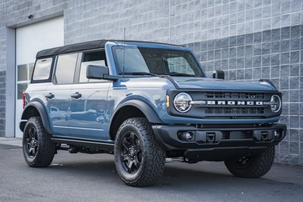 New 2025 Ford Bronco Big Bend SUV