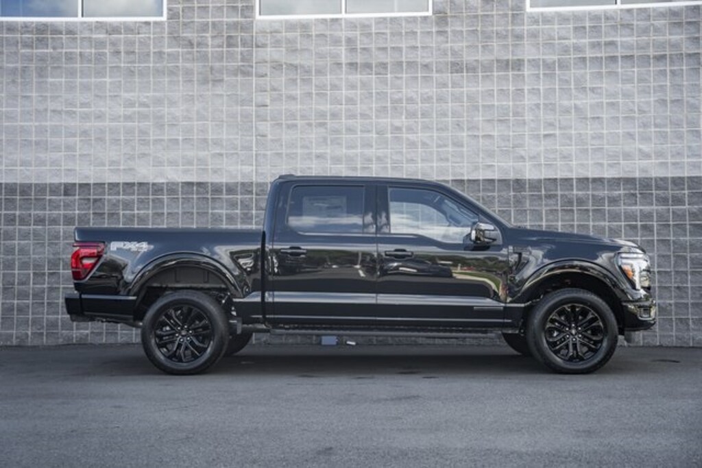 New 2025 Ford F-150 Lariat Truck SuperCrew Cab