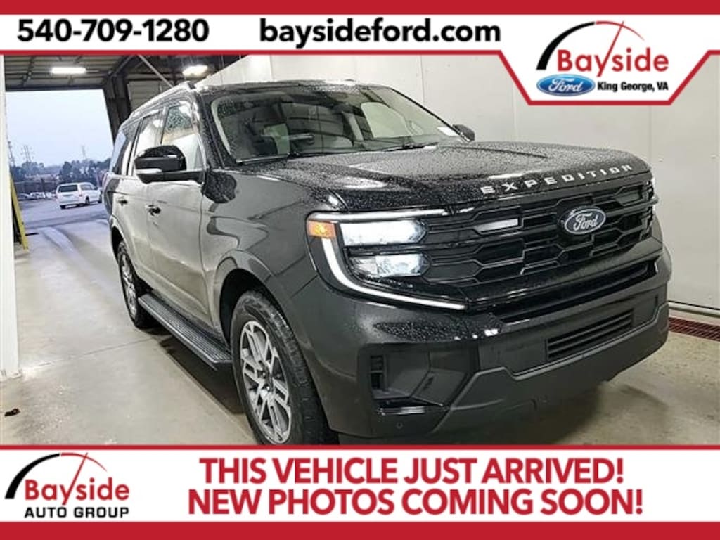 Used 2025 Ford Expedition Active SUV