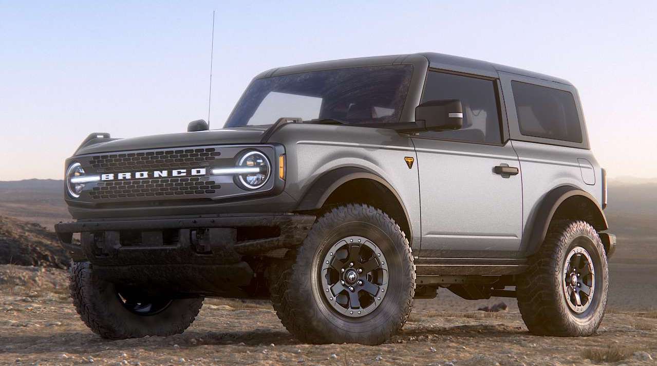 2021 Ford Bronco in Iconic Silver