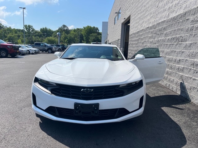 Used 2023 Chevrolet Camaro 3LT with VIN 1G1FD1RS5P0151878 for sale in King George, VA