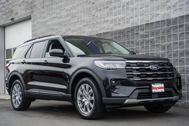 2026 Ford Explorer Active's photo