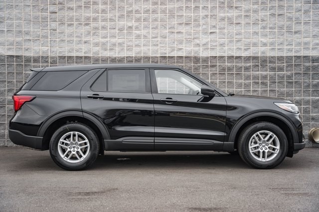 2026 Ford Explorer photo 4